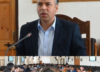 DC Anantnag reviews JK Samadhan: Stresses on Ensuring Time-Bound, Quality Redressal of Public Grievances.