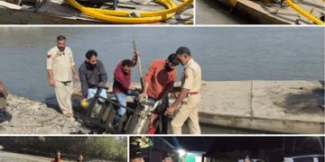 Four Heavy Sand Extraction Motors Seized During Joint Raid In River Jhelum: Police