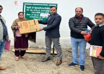 Farmers provided agricultural equipment, seeds under HADP at Paddar