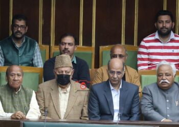 Farooq Abdullah appears in Assembly