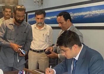 Haseeb takes over as Director Tourism Kashmir from his predecessor Dr Itoo