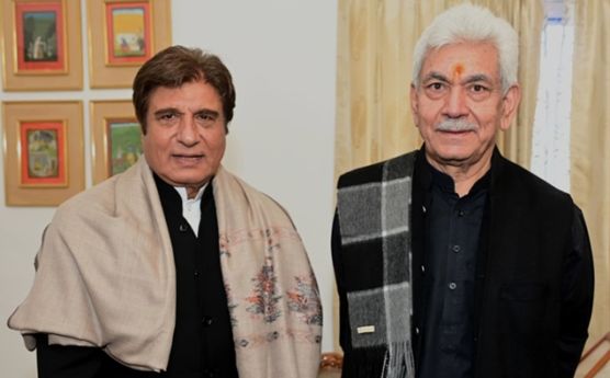 Film Actor Raj Babbar & Former MP calls on LG