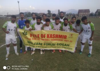 PELE of KASHMIR League cum Knockout Football Tournament : Qamarwari FC defeats Hamdaniya FC