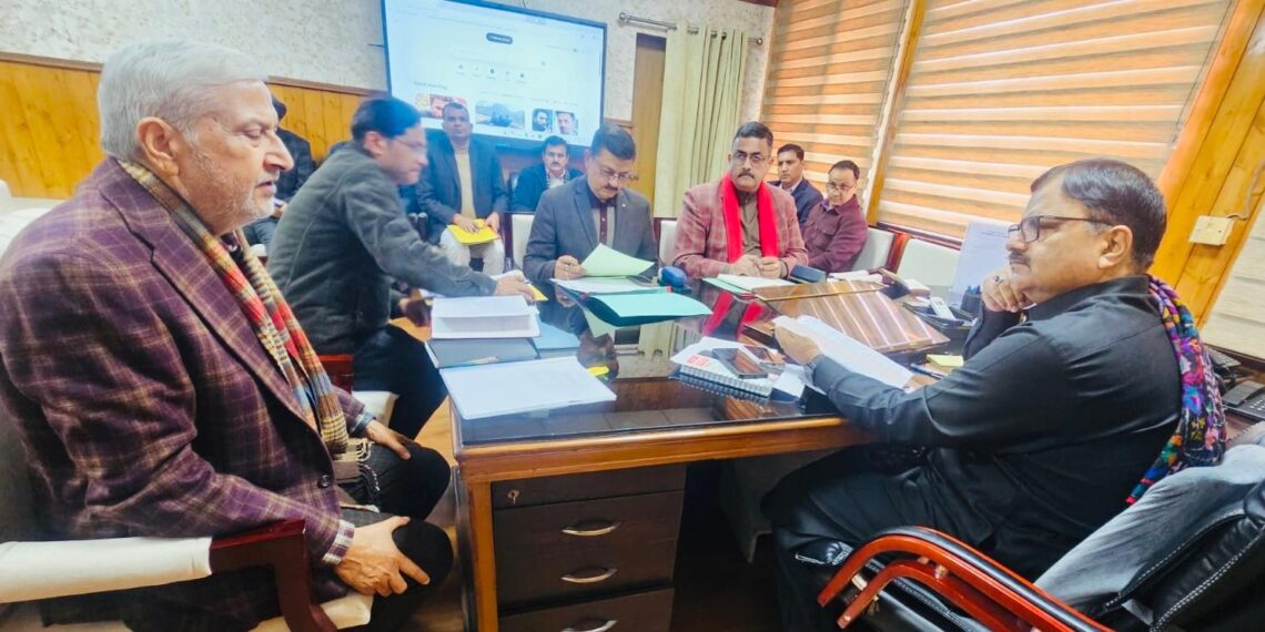 Forest Minister reviews Water Supply Schemes in Jammu North