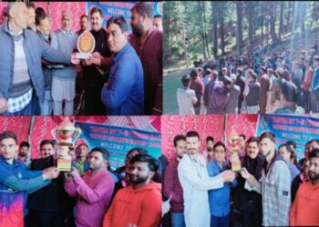 Friend Warriors Dhanori clinches Tantna 1st T-10 Tennis Ball Cricket championship -2025, DDC Chairman felicitates winning team