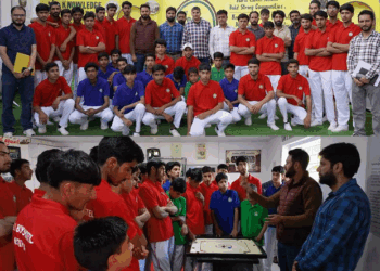 G&B Hostel Bandipora Students visit Waqar Knowledge Centre on Educational Exposure Tour