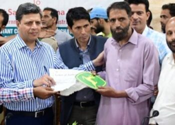 Commr Secy GAD convenes Public Darbar at G’bal