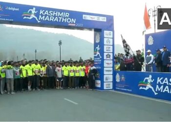 J&K Police organizes ‘Run for Peace’ Kashmir Marathon in Srinagar
