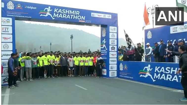 J&K Police organizes ‘Run for Peace’ Kashmir Marathon in Srinagar