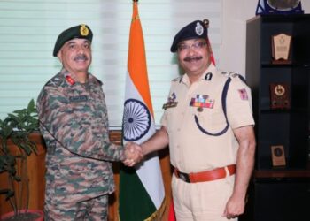 GOC Kilo Force calls on J&K DGP