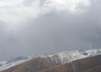 Rain Breaks Unprecedented Dry Spell In Kashmir; Gulmarg Gets Season’s First Snowfall