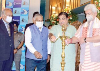 Union MoRTH Gadkari, LG lay foundation for 4 National Highway Projects