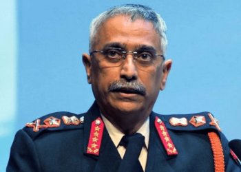 Amid lockdown, army chief to visit Kashmir for security review