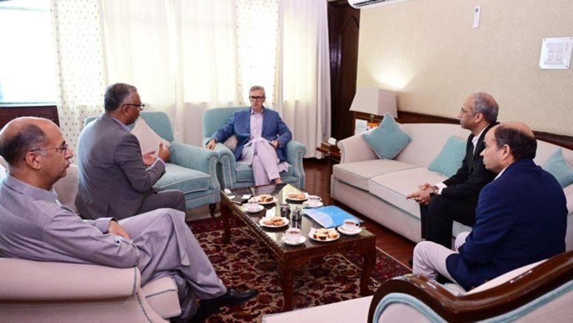 Google Executives call on CM Omar
