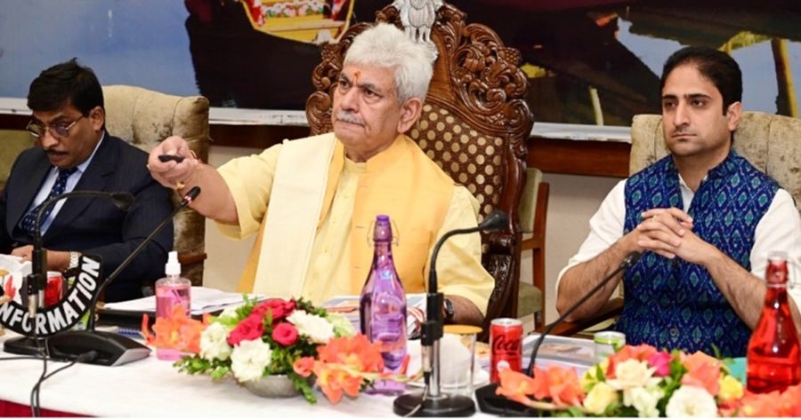 LG chairs review meeting of Distt Admin Srinagar & SMC, e-inaugurates Dev Projects worth 65.15 Cr