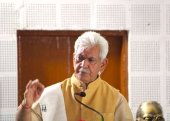 LG addresses National Seminar on NEP-2020 at Mahatma Gandhi Kashi Vidyapith, Varanasi