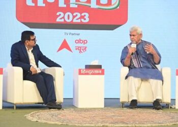 LG attends Hindustan Shikhar Samagam at Srinagar, Shares J&K’s transformational journey, unprecedented growth registered across all sectors