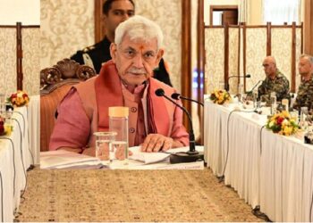 LG Chairs UHQ Meet, Reviews Security For Amarnath Yatra, Current Situation In J&K