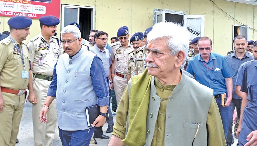 LG visits Baltal, reviews preparedness ahead of Amarnath Yatra