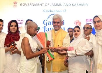 Gandhi’s Universal Values Inspire All, Inculcate Them in Youth: LG
