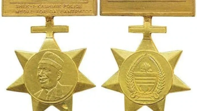 Sheikh Abdullah’s picture embossed on J&K police medal replaced with national emblem
