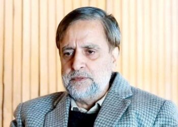 MP Mian Altaf escapes unhurt after landslide hits vehicle on Jammu-Poonch highway