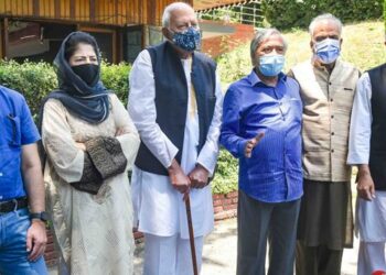 PAGD leaders will attend PM’s All party meet in Delhi: Farooq Abdullah