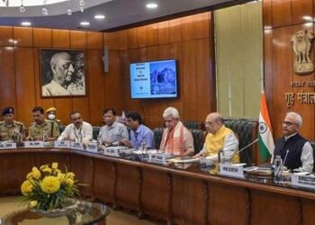 HM Amit Shah directs pro-active anti-militancy ops, hassle-free Amarnath yatra at top security review meet
