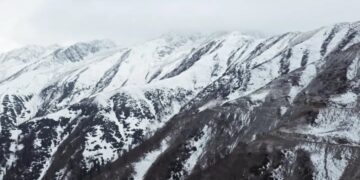 Sinthan Top Receives Fresh Light Snowfall