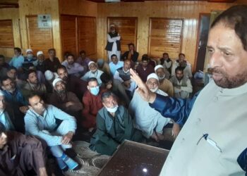 Hakeem demands restoration of constitutional guarantees in JK