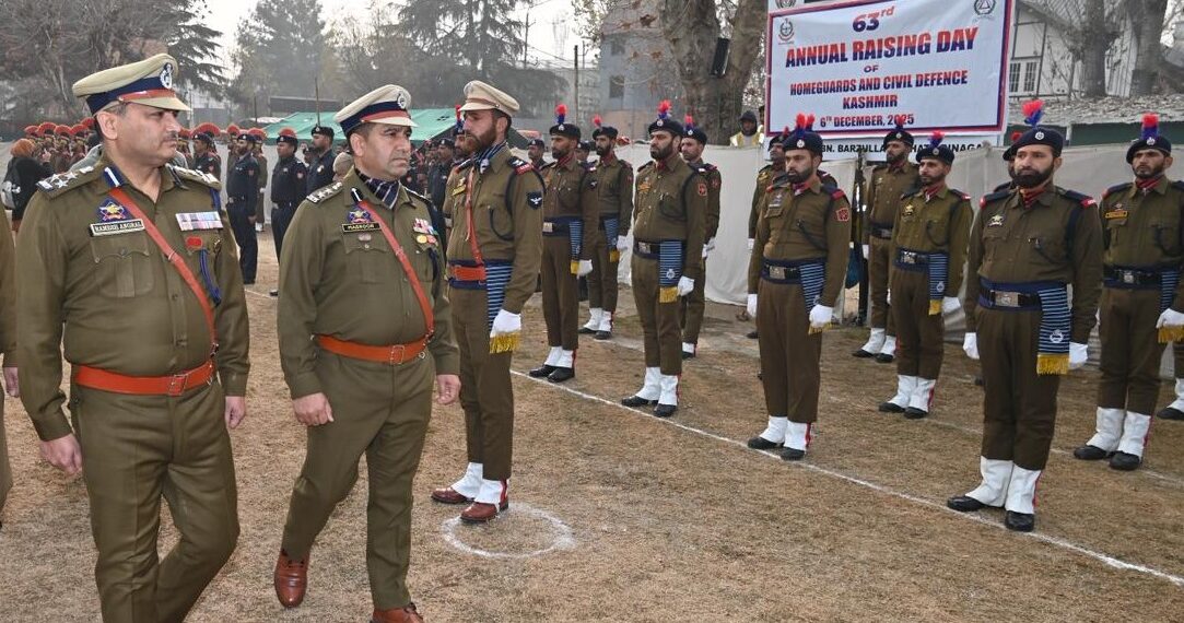 Home Guards, Civil Defence celebrate 63rd Raising Day in Srinagar