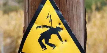 Driver electrocuted to death in Baramulla