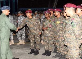 IAF chief visits Jammu, forward locations
