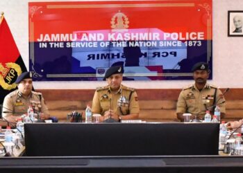 IGP Kashmir chairs security review meeting of Central Kashmir Range at PCR