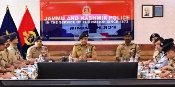 IGP Kashmir chairs security review meeting of Central Kashmir Range at PCR