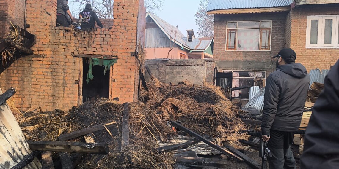 *Two Houses, Cow Shed Gutted in Fire Incident at Memander Shopian*