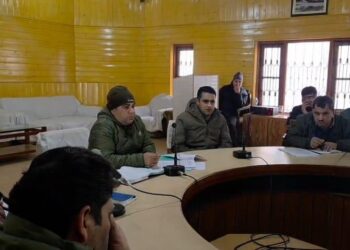 *Gulmarg SDM, SDPO Review Winter Preparedness Arrangements in Tangmarg*