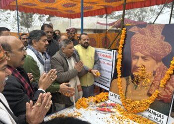 BJP leadership pays tributes to former MLA Ram Nath Manhas on his death anniversary, recall his contribution to society,party
