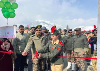 Indian Army Inspires Youth At Republic Day Equipment Display In Baramulla