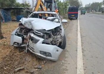 Six injured in pre-dawn road accident in J&K’s Kathua