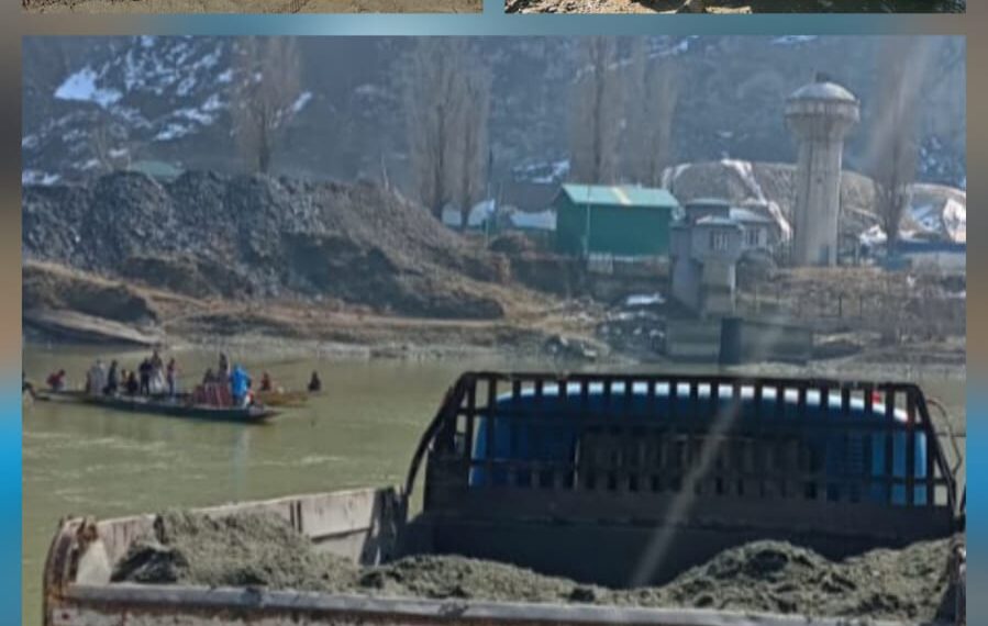 *Baramulla Police Seizes Two Tippers Carrying Illegal Sand*