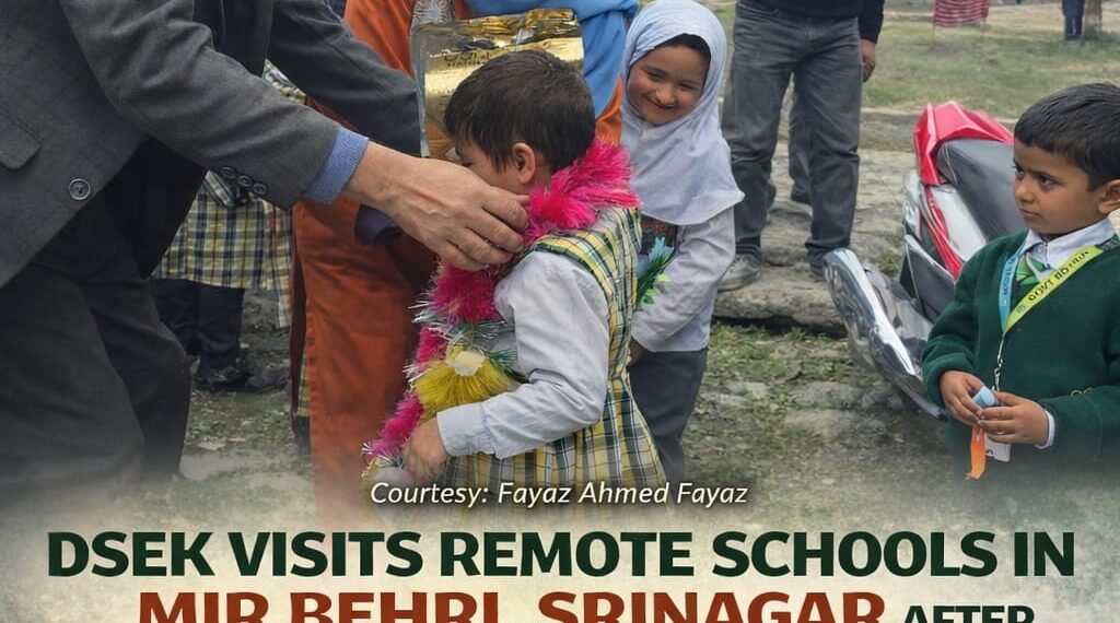 *DSEK,Walks to Remote Mir Behri Schools of District Srinagar After Winter Break, Interacts with Students*