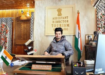 AD Tourism Gulmarg Initiates Streamlining of Tourist Guide Licensing System