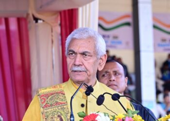 Lieutenant Governor Greets People on Jumat-ul-Vida