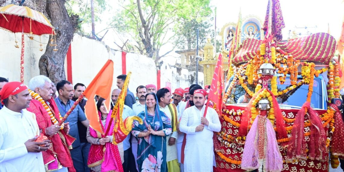 Lieutenant Governor flags off Shri Mata Vaishno Devi Ji Pracheen Marg Pavitra Chhari Yatra at Kol Kandoli Temple in Nagrota