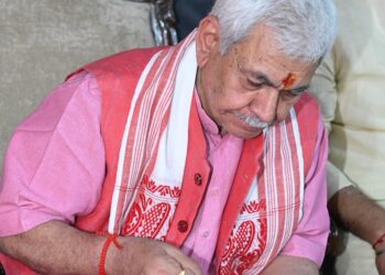 Lieutenant Governor attended upgradation ceremony of ‘Apna Bhojanalaya’ at GMC Jammu