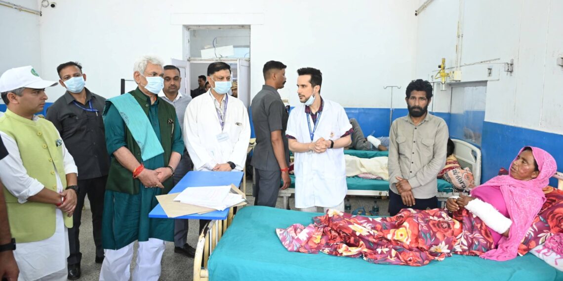 Udhampur Road Accident: LG Sinha meets the injured at GMC Udhampur