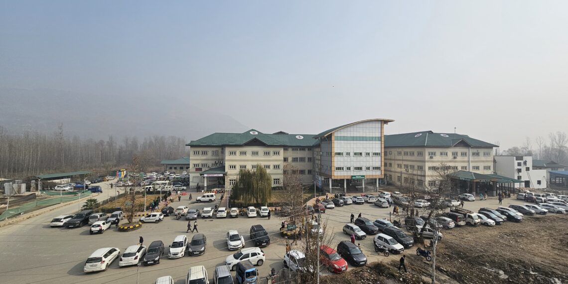 Ganderbal’s District Hospital Under Scrutiny Over ‘Limited’ Ultrasound Services