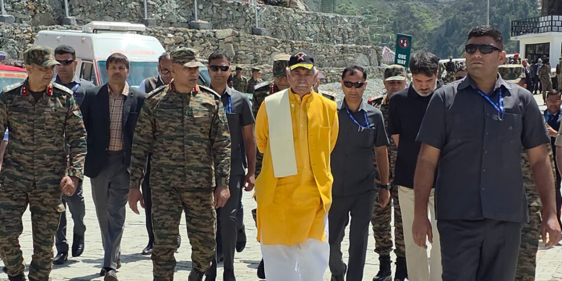 LG Sinha praises Army, locals for completing Shaurya Gatha Complex in record time