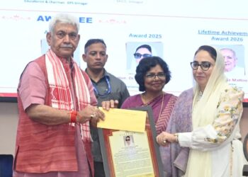 LG Sinha Honors Nari Shakti with Lal Ded National Award in a ceremony at Srinagar